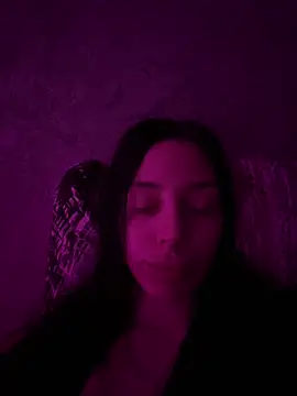 Snapshot of MishellKins chatting on 04/08/26, 05:13 MishellKins online show from 04/08/26, 05:13