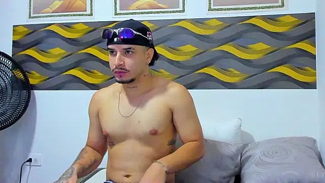 Leon Hotx online show from 03/21/26, 12:10