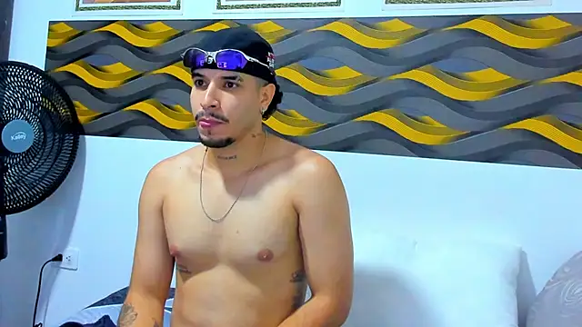 Leon Hotx online show from 03/27/26, 06:40