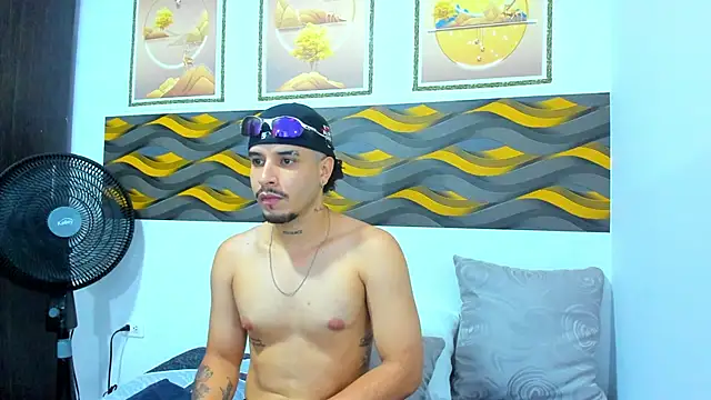 Leon Hotx online show from 03/28/26, 06:51