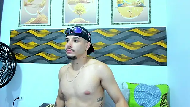 Leon Hotx online show from 04/06/26, 08:21