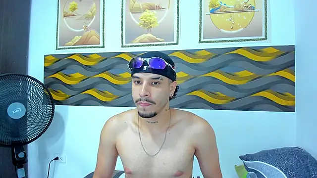 Leon Hotx online show from 04/14/26, 02:39