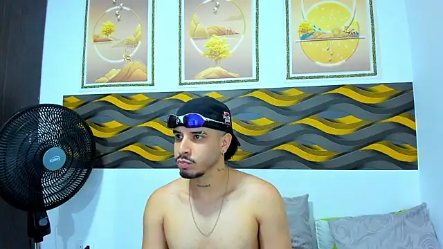 Leon Hotx online show from 05/14/26, 07:20
