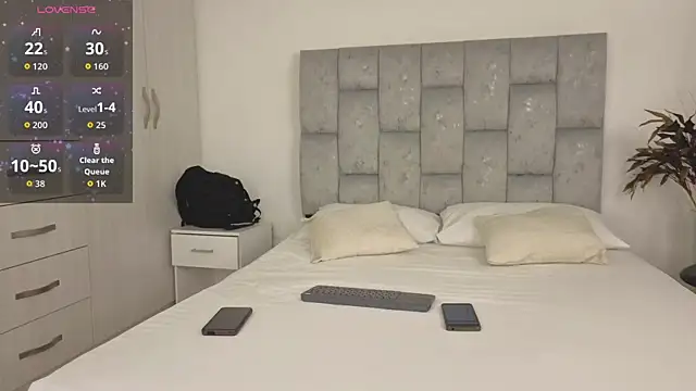 Snapshot of LexyJohnnes_ chatting on 03/29/26, 11:43 LexyJohnnes online show from 03/29/26, 11:43