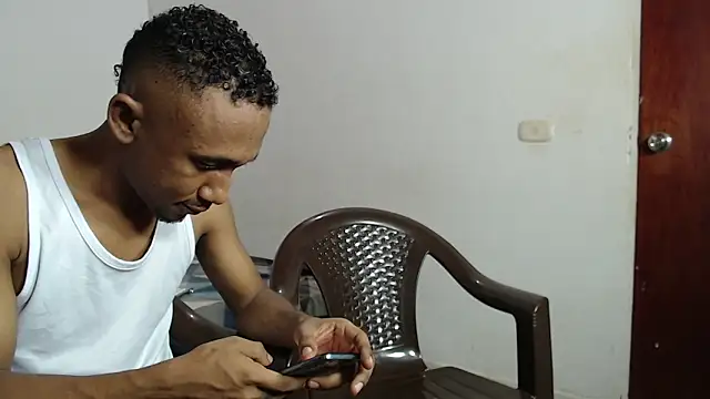 MichellDeLaTorre69 online show from 04/08/26, 08:09