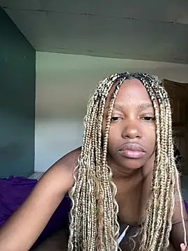 blackkPetitte online show from 04/18/26, 01:48