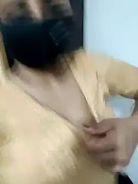 Snapshot of hot8178 chatting on 03/27/26, 04:40 hot8178 online show from 03/27/26, 04:40