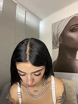 Snapshot of afrodita_pinkk chatting on 03/30/26, 02:18 afrodita pinkk online show from 03/30/26, 02:18