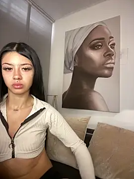 Snapshot of afrodita_pinkk chatting on 04/11/26, 04:00 afrodita pinkk online show from 04/11/26, 04:00