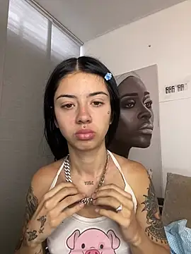 Snapshot of afrodita_pinkk chatting on 04/13/26, 04:23 afrodita pinkk online show from 04/13/26, 04:23