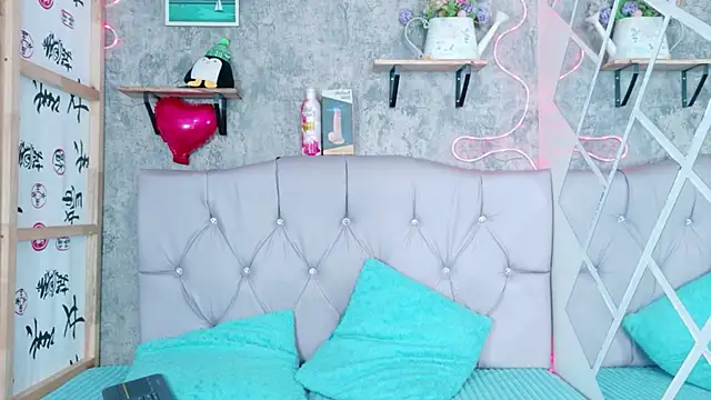 Sophia xoxo1 online show from 03/19/26, 02:43