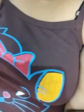 Snapshot of anjupere chatting on 04/05/26, 11:40 anjupere online show from 04/05/26, 11:40