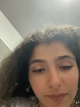 LINDA EF online show from 05/08/26, 03:01