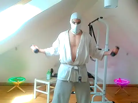 NinjaLaser online show from 04/10/26, 11:26