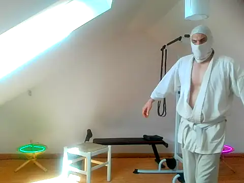 NinjaLaser online show from 04/14/26, 11:27