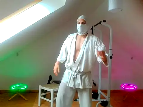 NinjaLaser online show from 04/15/26, 11:28