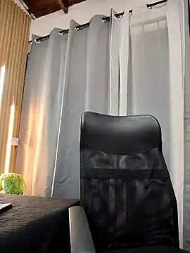 Oliver bigblack cock online show from 05/06/26, 06:02