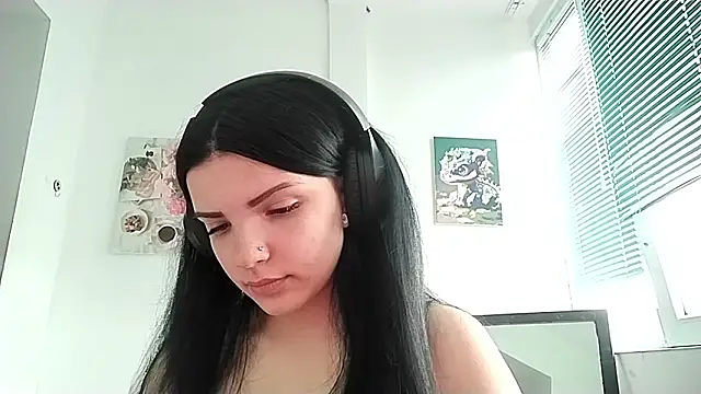 Kateqte online show from 03/29/26, 09:31