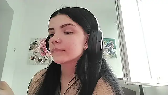 Kateqte online show from 03/30/26, 12:17