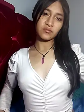 KarolaMendez online show from 04/19/26, 10:34