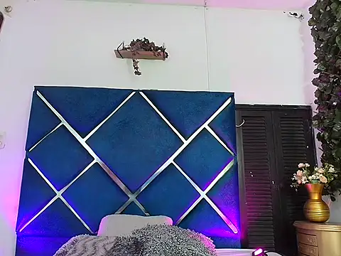 AnaisNuaghty online show from 03/23/26, 12:42