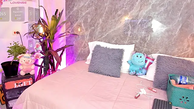 Megan Stein online show from 06/19/26, 10:02