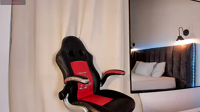 selena  smith1 online show from 03/15/26, 06:19