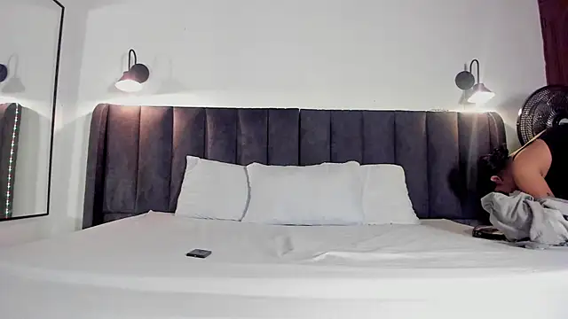 selena  smith1 online show from 03/25/26, 04:40