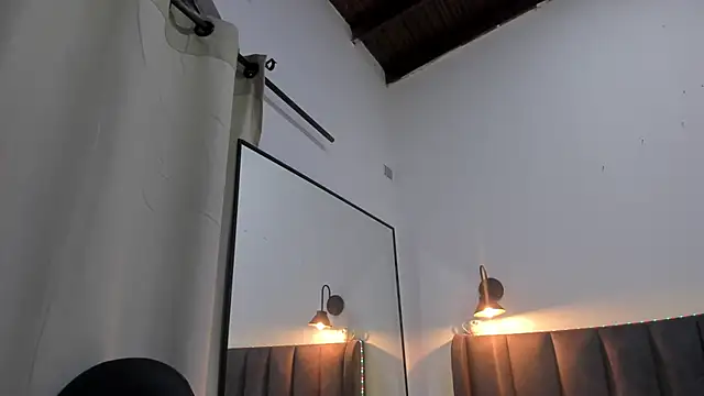 selena  smith1 online show from 03/31/26, 04:46