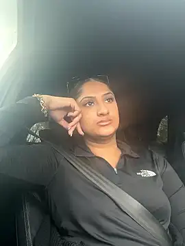 SexyRiri  online show from 03/24/26, 02:11