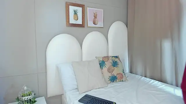 Snapshot of Thiago_2003_ chatting on 03/23/26, 07:18 Thiago 2003 online show from 03/23/26, 07:18