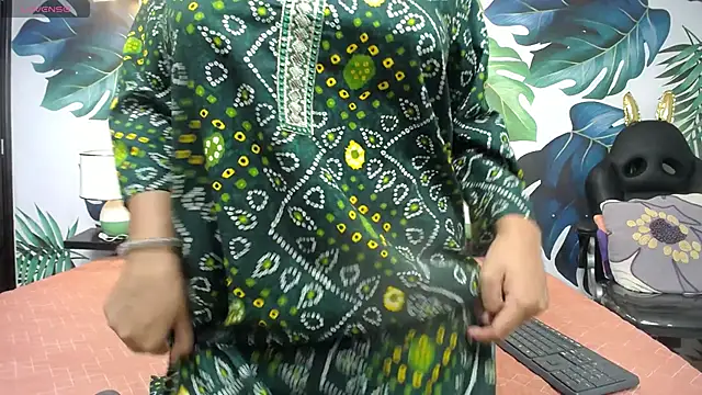 Snapshot of shakti_moumita chatting on 04/15/26, 07:58 shakti moumita online show from 04/15/26, 07:58