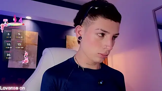 Luca Prince  online show from 03/31/26, 03:19