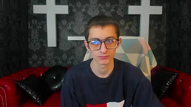 RonBevs online show from 04/08/26, 08:42