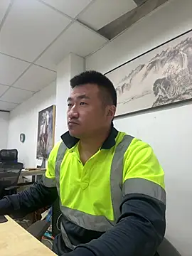 Cunzhangshibage02 online show from 04/15/26, 11:49