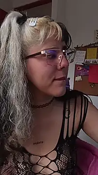 La-venus online show from 04/14/26, 10:16