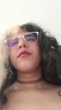 La-venus online show from 04/15/26, 03:52