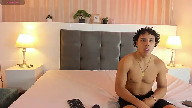 Couple So Hott online show from 04/02/26, 03:26