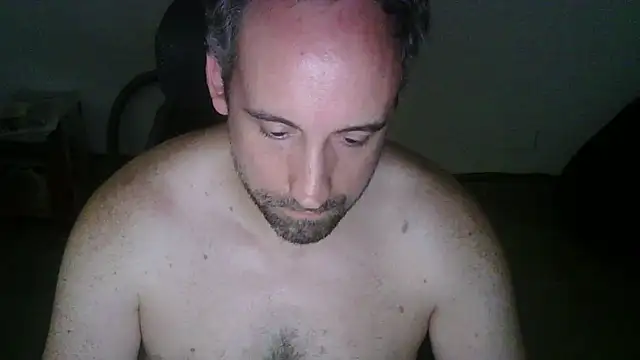 Snapshot of ManVerySexual chatting on 04/01/26, 03:31 ManVerySexual online show from 04/01/26, 03:31