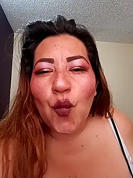 Snapshot of Stefanny_red chatting on 04/04/26, 05:32 Stefanny red online show from 04/04/26, 05:32