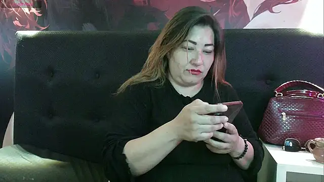 Snapshot of Stefanny_red chatting on 04/15/26, 12:56 Stefanny red online show from 04/15/26, 12:56