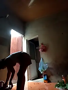 Snapshot of Lyly22x chatting on 04/07/26, 10:05 Lyly22x online show from 04/07/26, 10:05