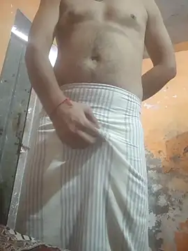 Snapshot of bodymassage455 chatting on 07/06/26, 03:47 bodymassage455 online show from 07/06/26, 03:47