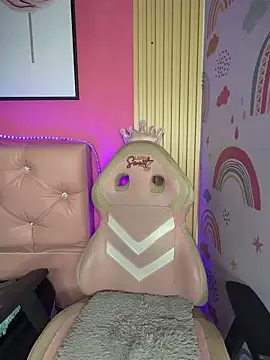 Snapshot of Dakota__LS chatting on 04/14/26, 01:06 Dakota LS online show from 04/14/26, 01:06