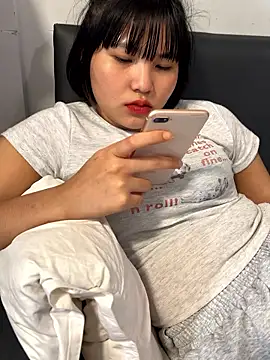 Snapshot of x-xingai2 chatting on 04/15/26, 05:25 x-xingai2 online show from 04/15/26, 05:25