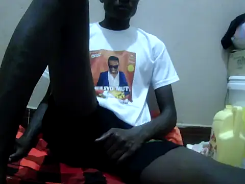 Snapshot of africanmilkcu chatting on 04/01/26, 06:14 africanmilkcu online show from 04/01/26, 06:14