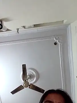 saniya 008 online show from 04/09/26, 06:41