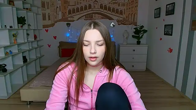 Snapshot of DariaAngels chatting on 03/22/26, 12:30 DariaAngels online show from 03/22/26, 12:30