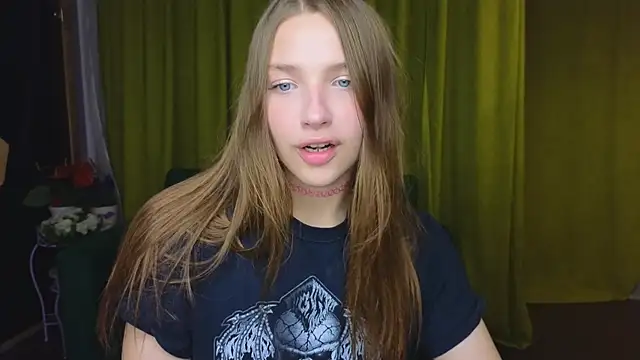 Snapshot of DariaAngels chatting on 04/03/26, 06:17 DariaAngels online show from 04/03/26, 06:17