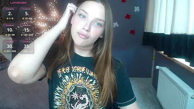 Snapshot of DariaAngels chatting on 04/16/26, 11:33 DariaAngels online show from 04/16/26, 11:33